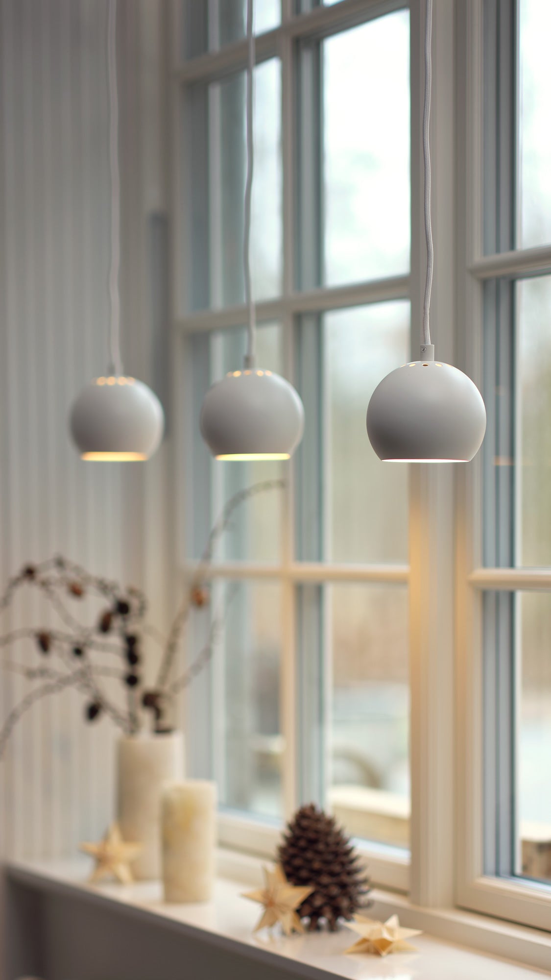 Frandsen Ball Pendant Ø12 Matt White