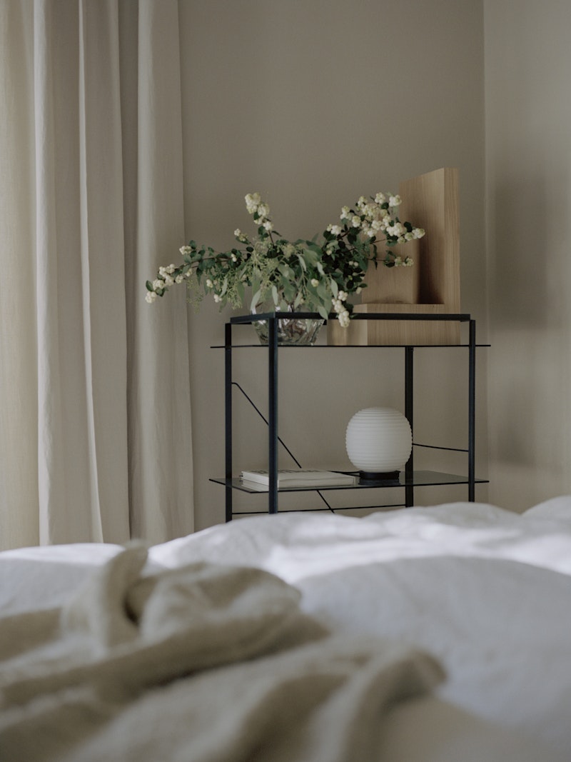 New Works Lantern Globe Bordlampe Ø20 - Sort Base