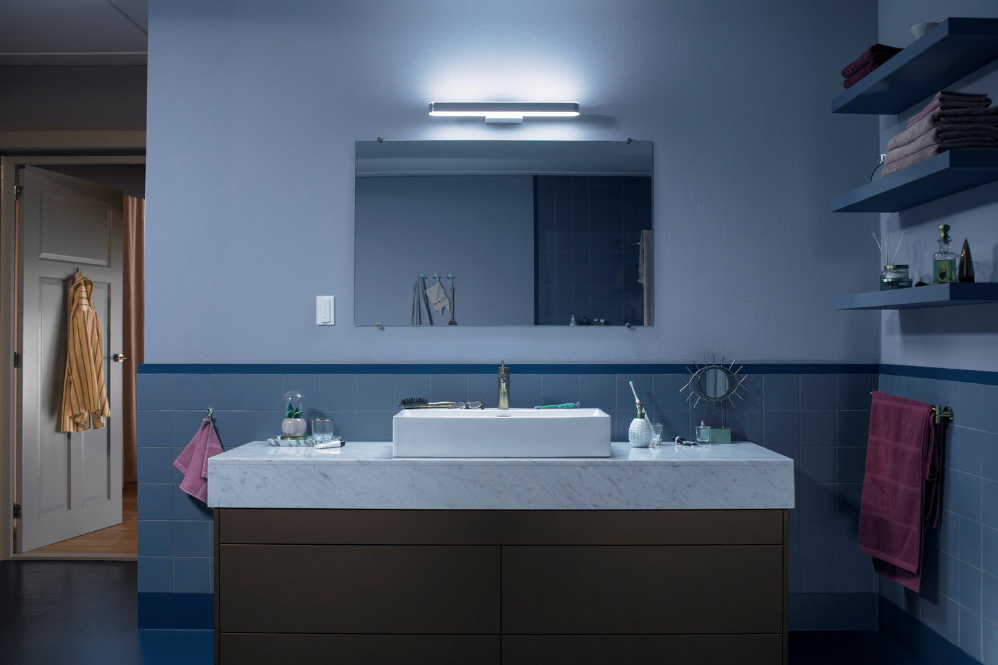 Philips Hue Adore Hue Væglampe
