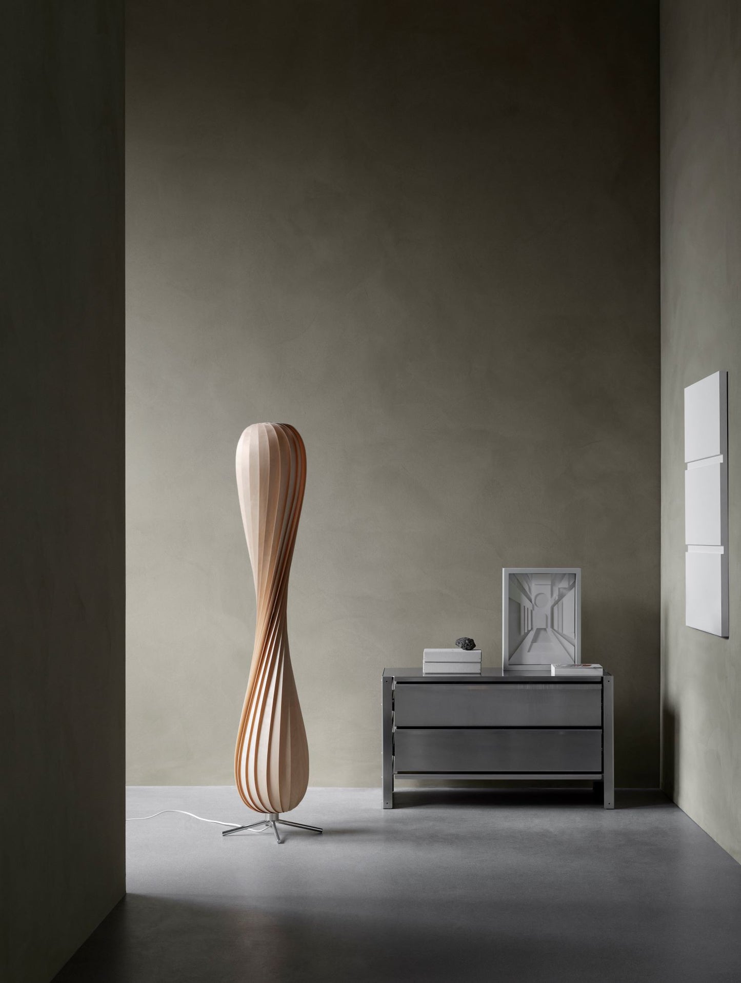 TR7 birk gulvlampe miljø