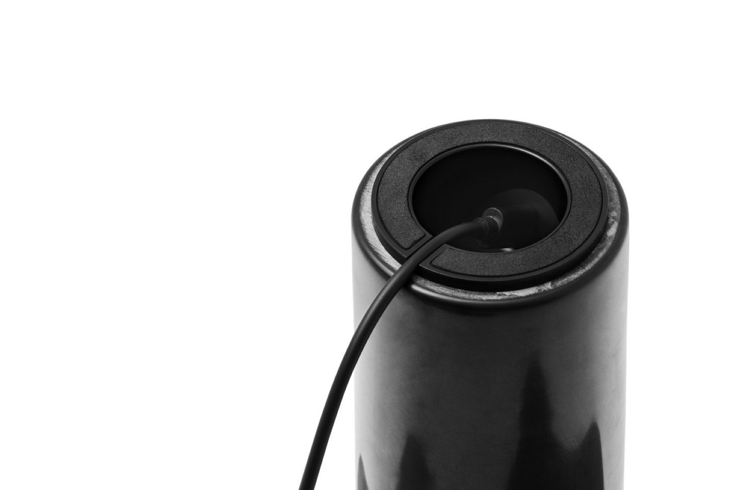 New Works Kizu Genopladelig Bordlampe - Sort Marmor