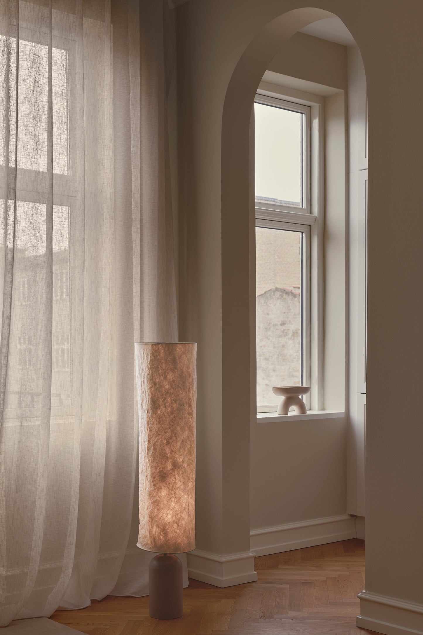 DFTP Talli golvlampa - Tyvek