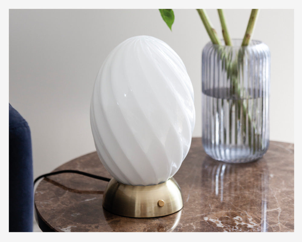 Halo Design Twist Bordslampa Oval - Antik Mässing