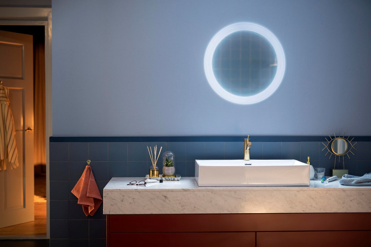 Philips Hue Adore Væglampe m. Spejl