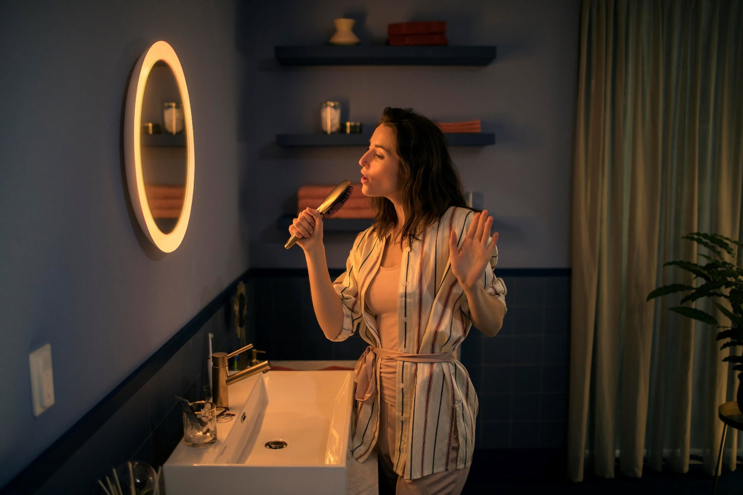 Philips Hue Adore Væglampe m. Spejl