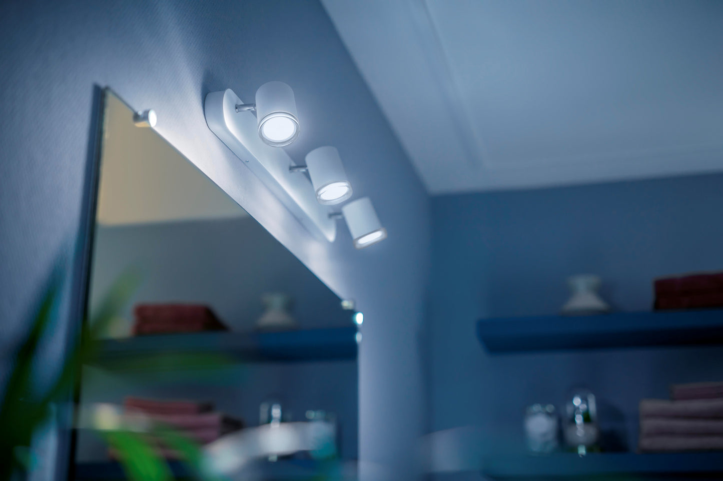 Philips Hue Adore Hue Loftlampe 3-Spot