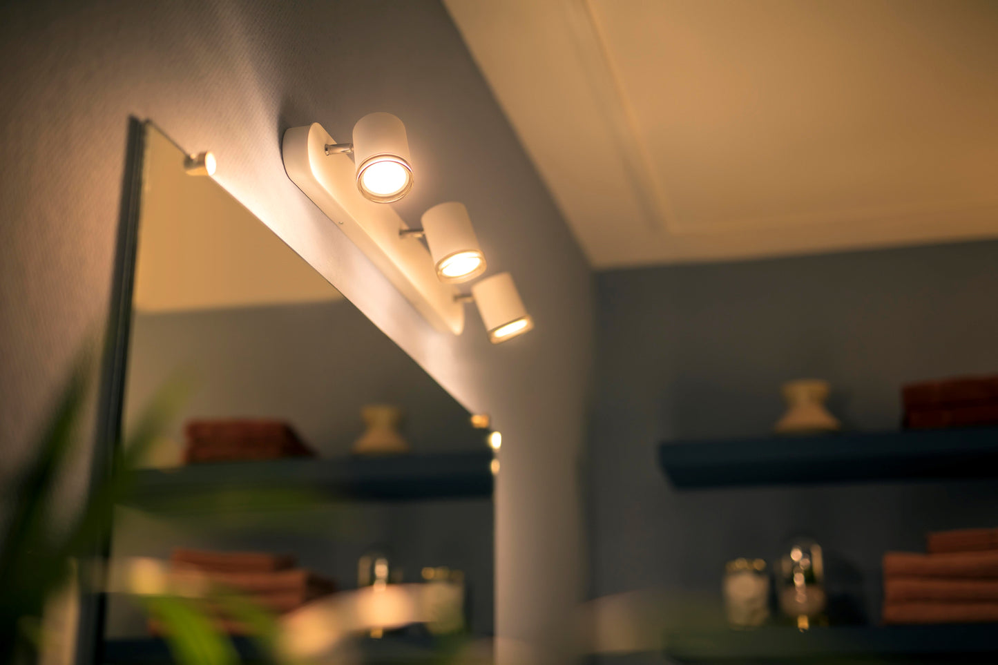 Philips Hue Adore Hue Loftlampe 3-Spot