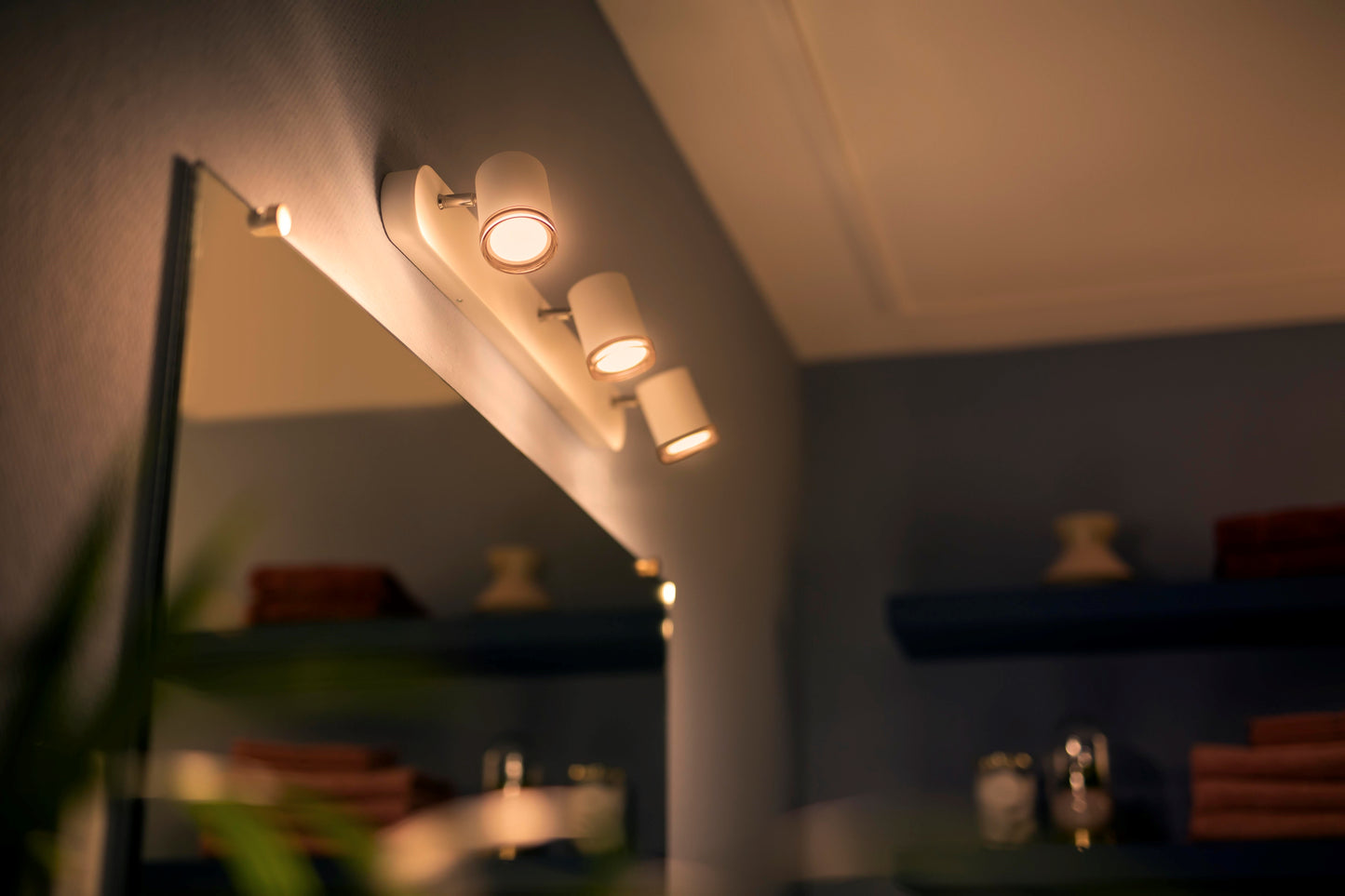 Philips Hue Adore Hue Loftlampe 3-Spot