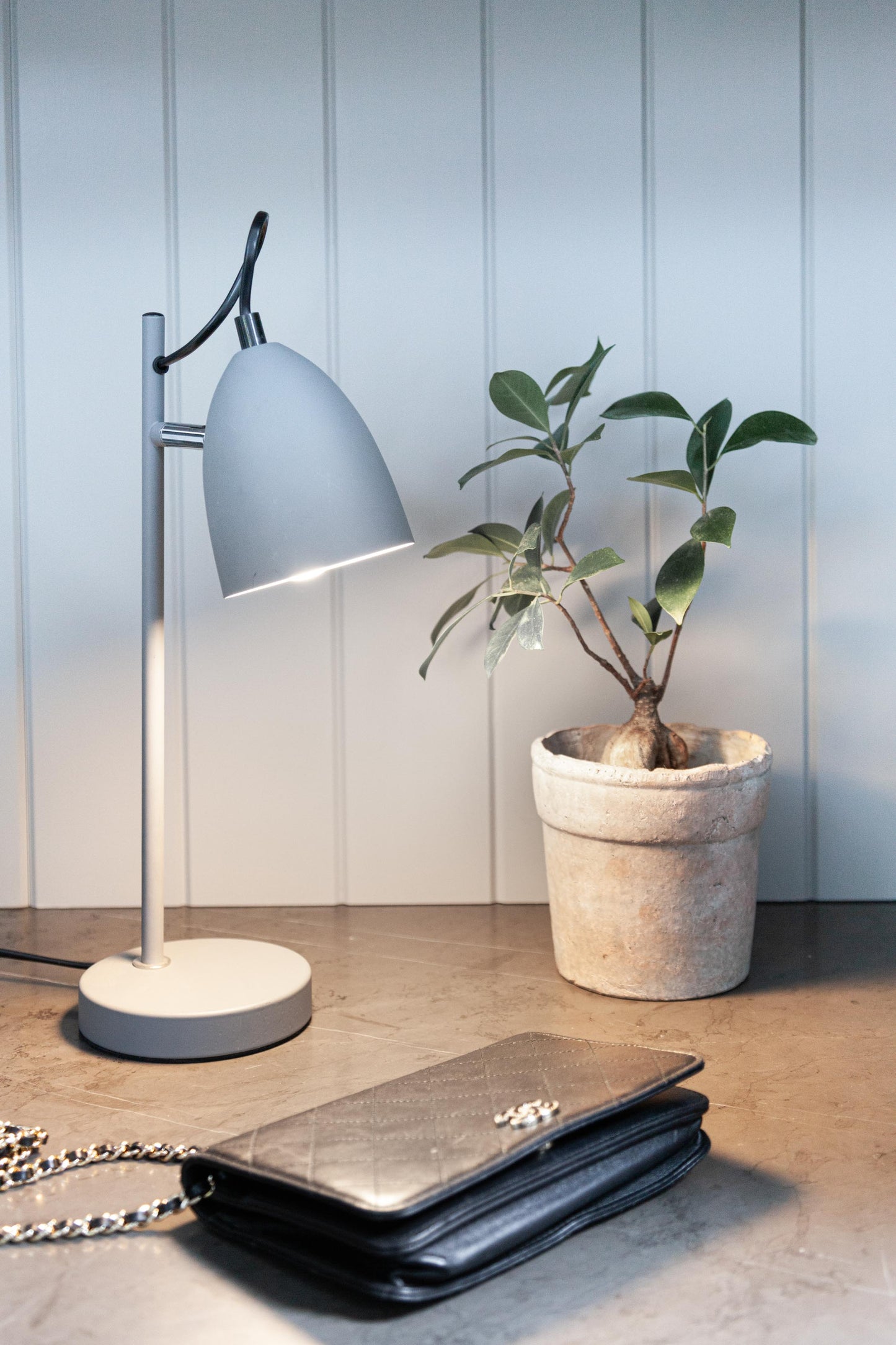 Halo Design Yep Bordslampa - Vit