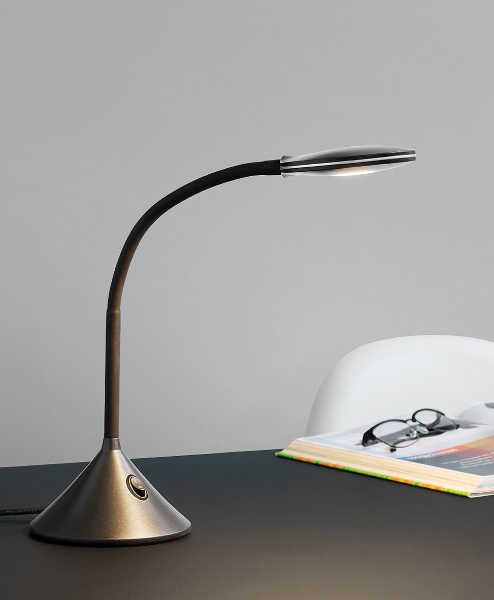 Halo Design Fix LED Bordslampa med sockel