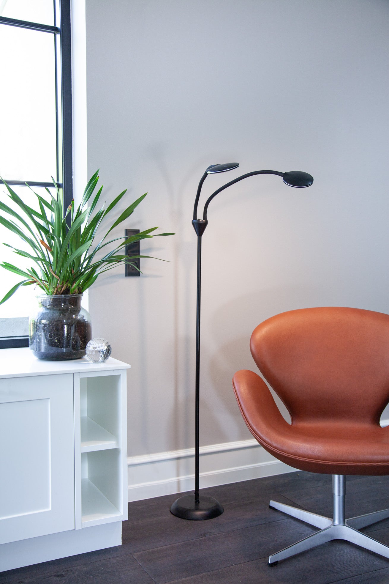 Halo Design Fix LED-golvlampa 2 lamphuvuden