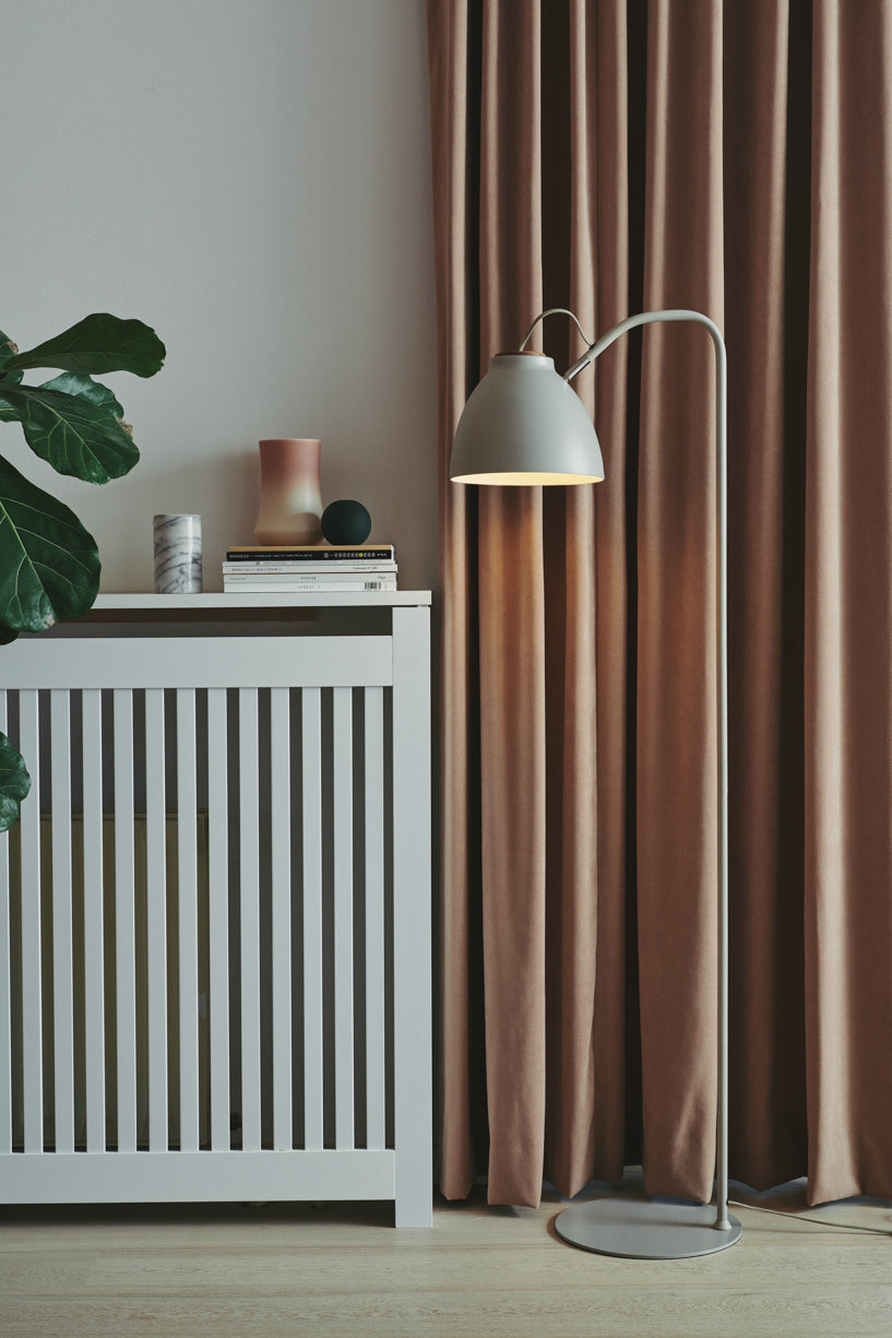 Halo Design Level Golvlampa - Grå