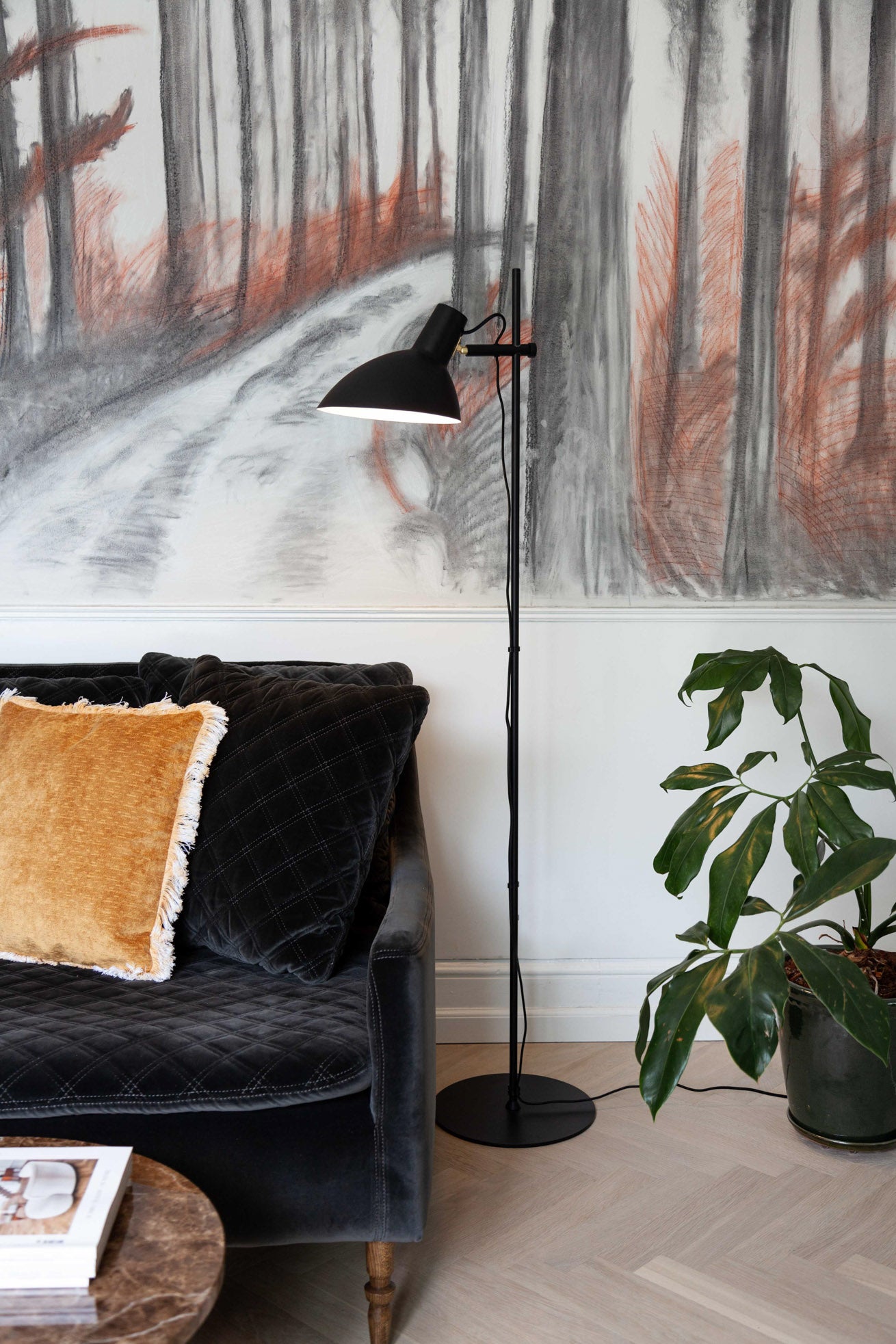 Halo Design Metropole Golvlampa 1 Lamphuvuden - Svart