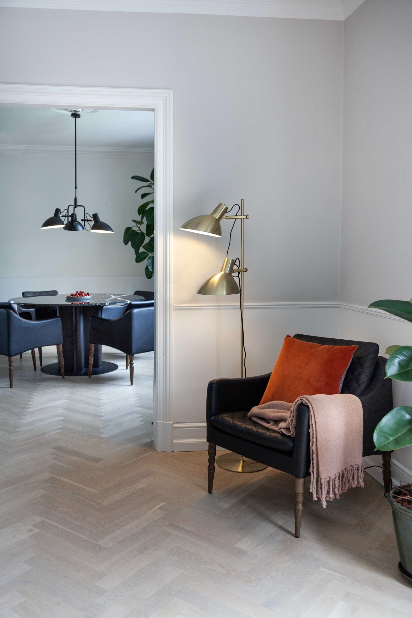 Halo Design Metropole Lysekrone