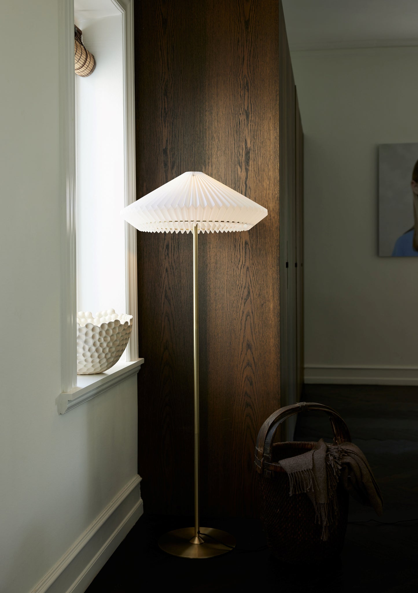 Halo Design Paris Golv Ø56 - Ren Vit/Svart