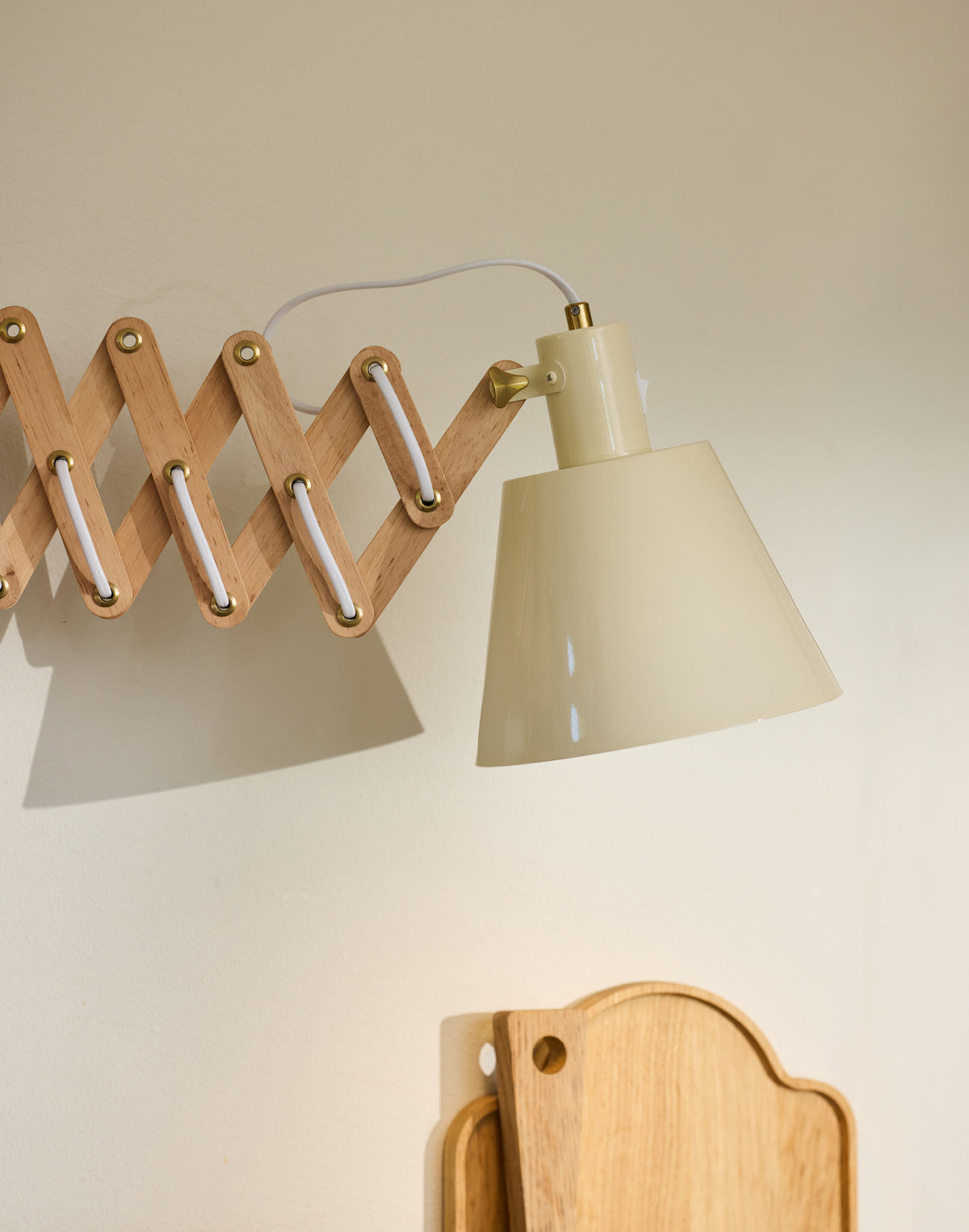 Halo Design Vintage væglampe stor - Creme
