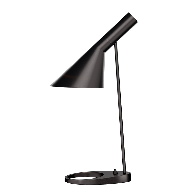 Sort Aj bordlampe fra Louis Poulsen