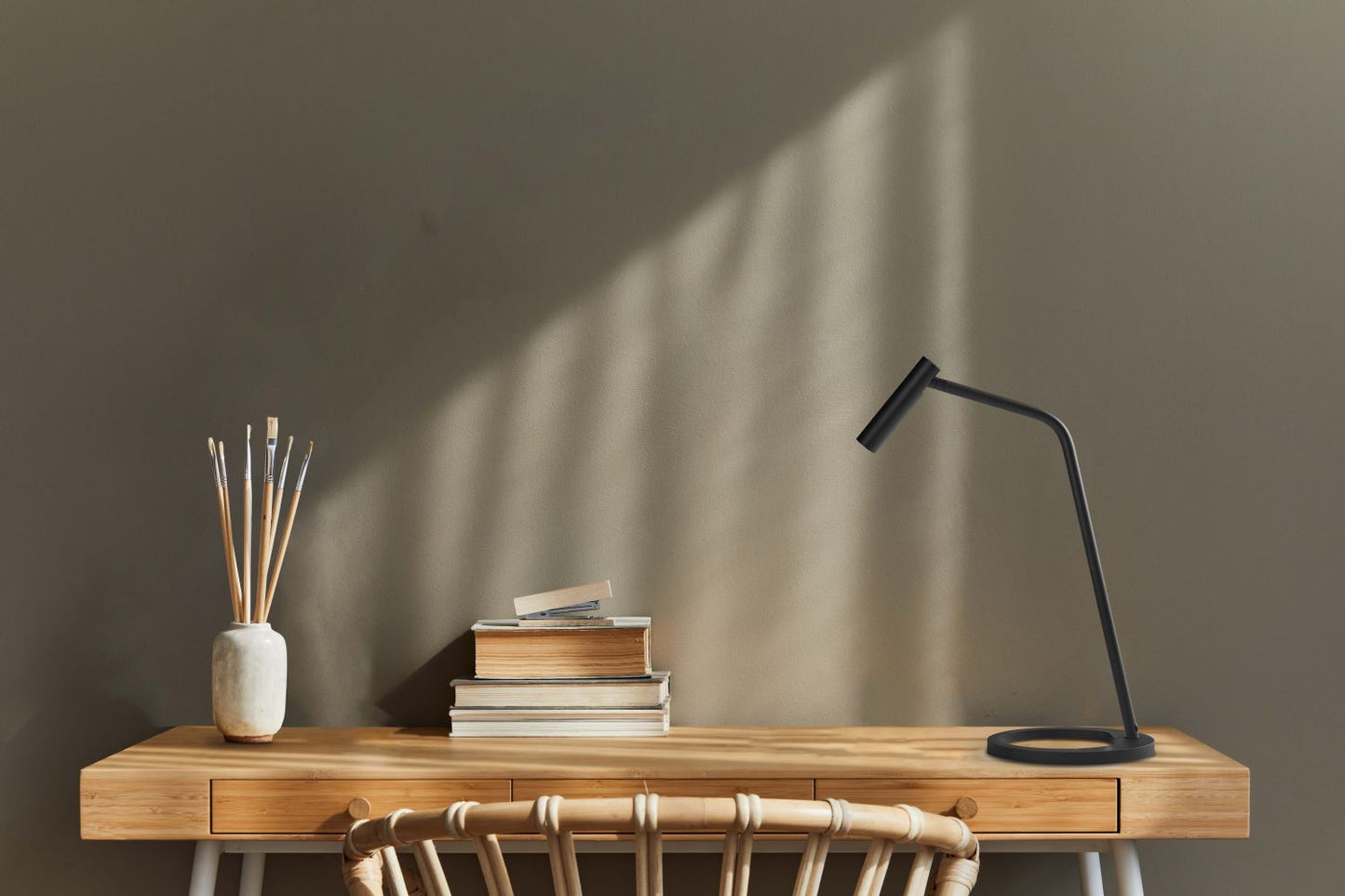 Sort bordlampe antidark