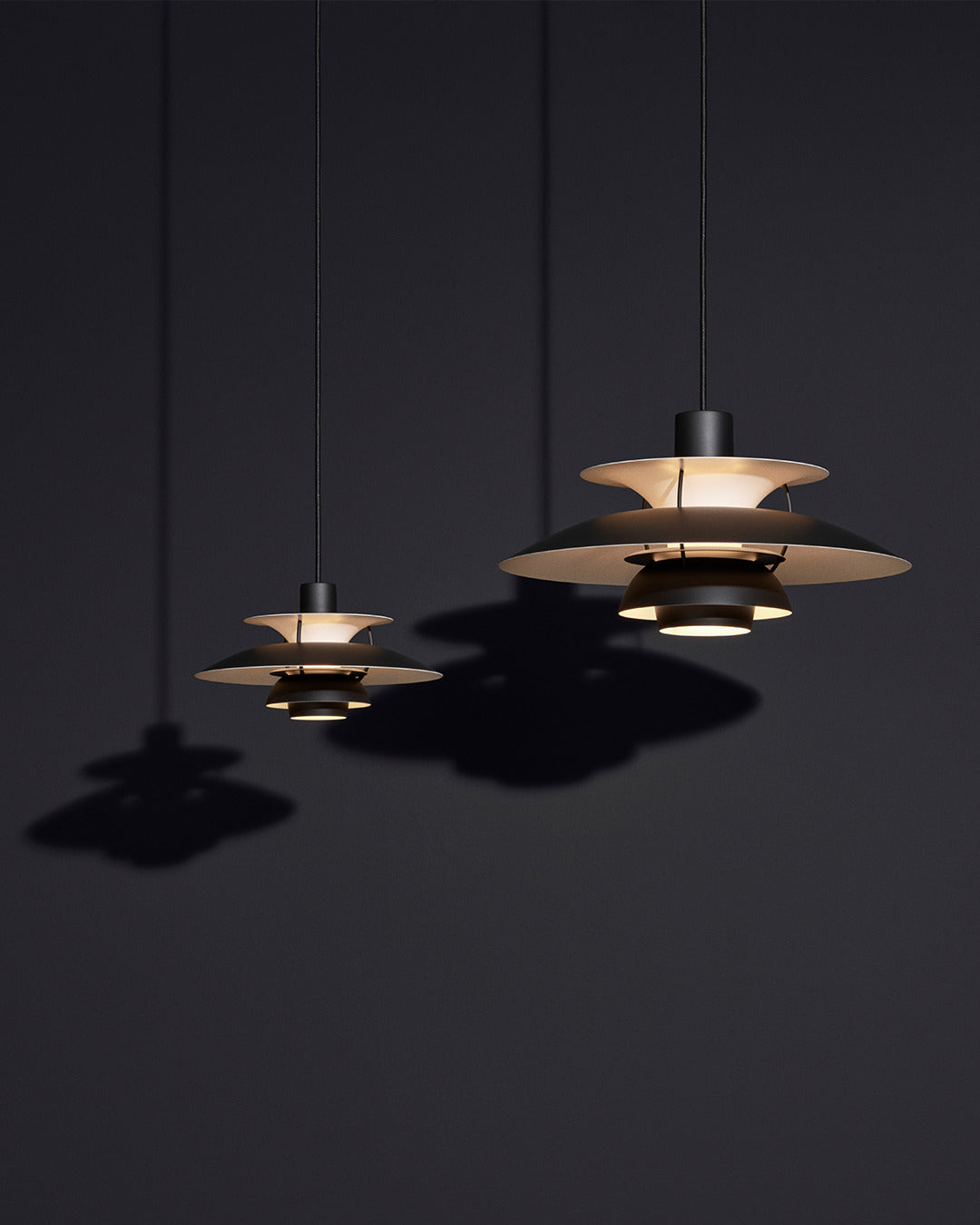 Louis Poulsen - PH 5 Pendel - Monokrom Svart