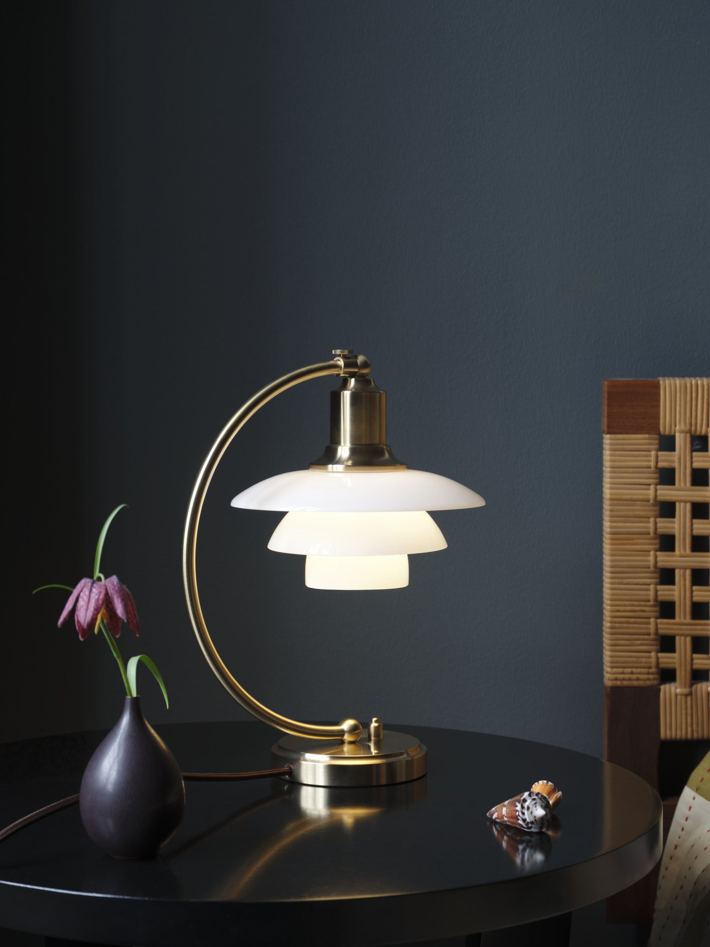 PH 2/2 Luna Bordlampe Messing/Blankt Opalt Glas