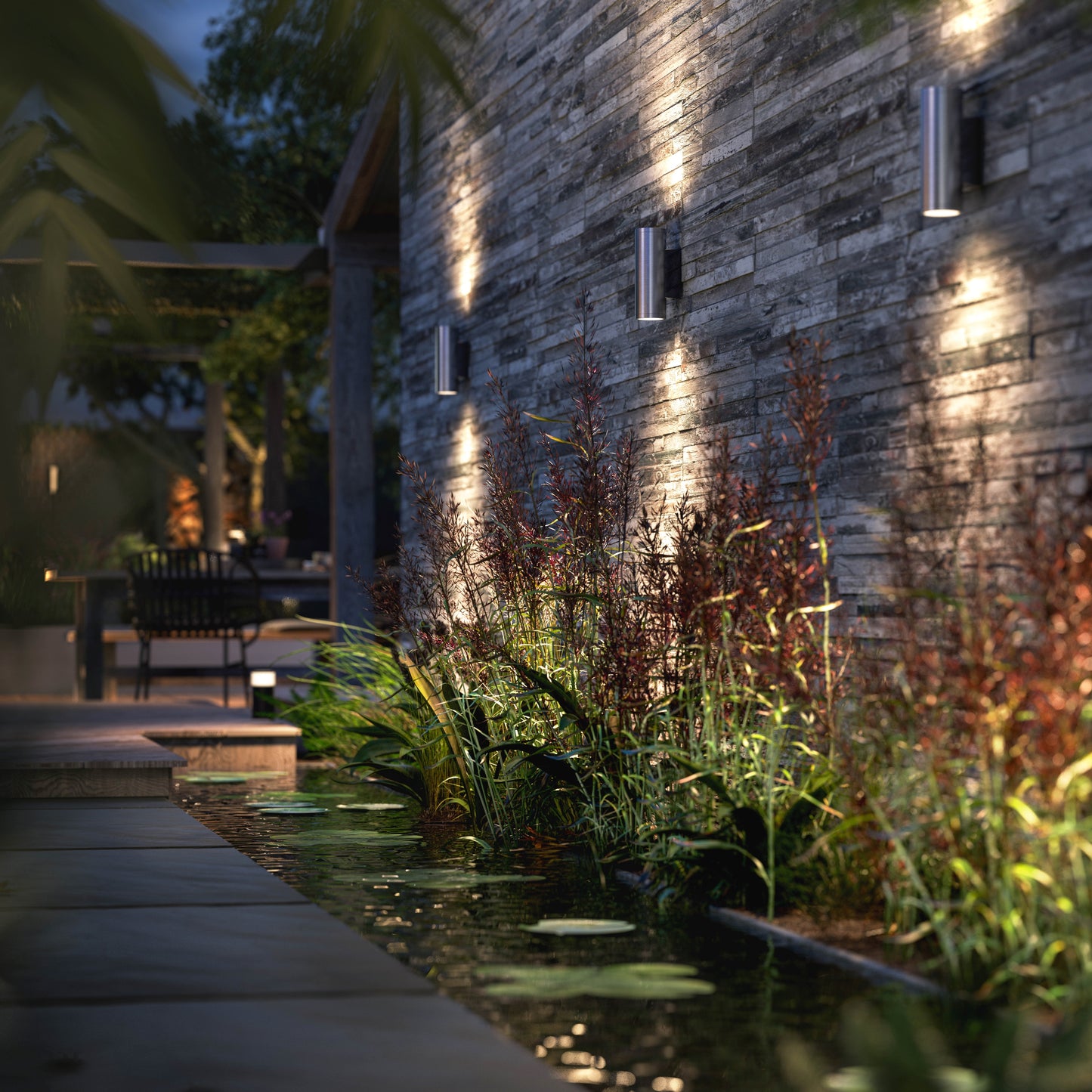 Philips Hue Appear Hue utomhusvägglampa