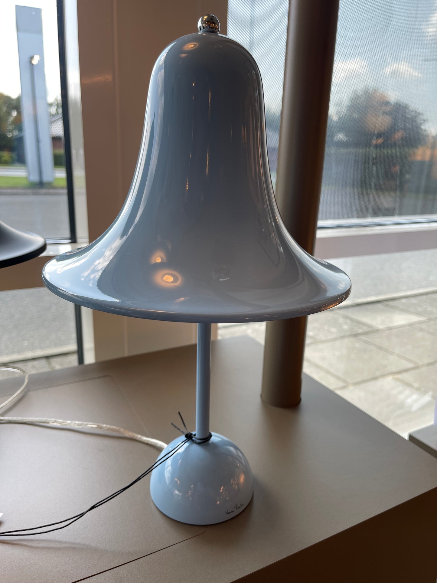 Verpan - Pantop Bordslampa Ljusblå