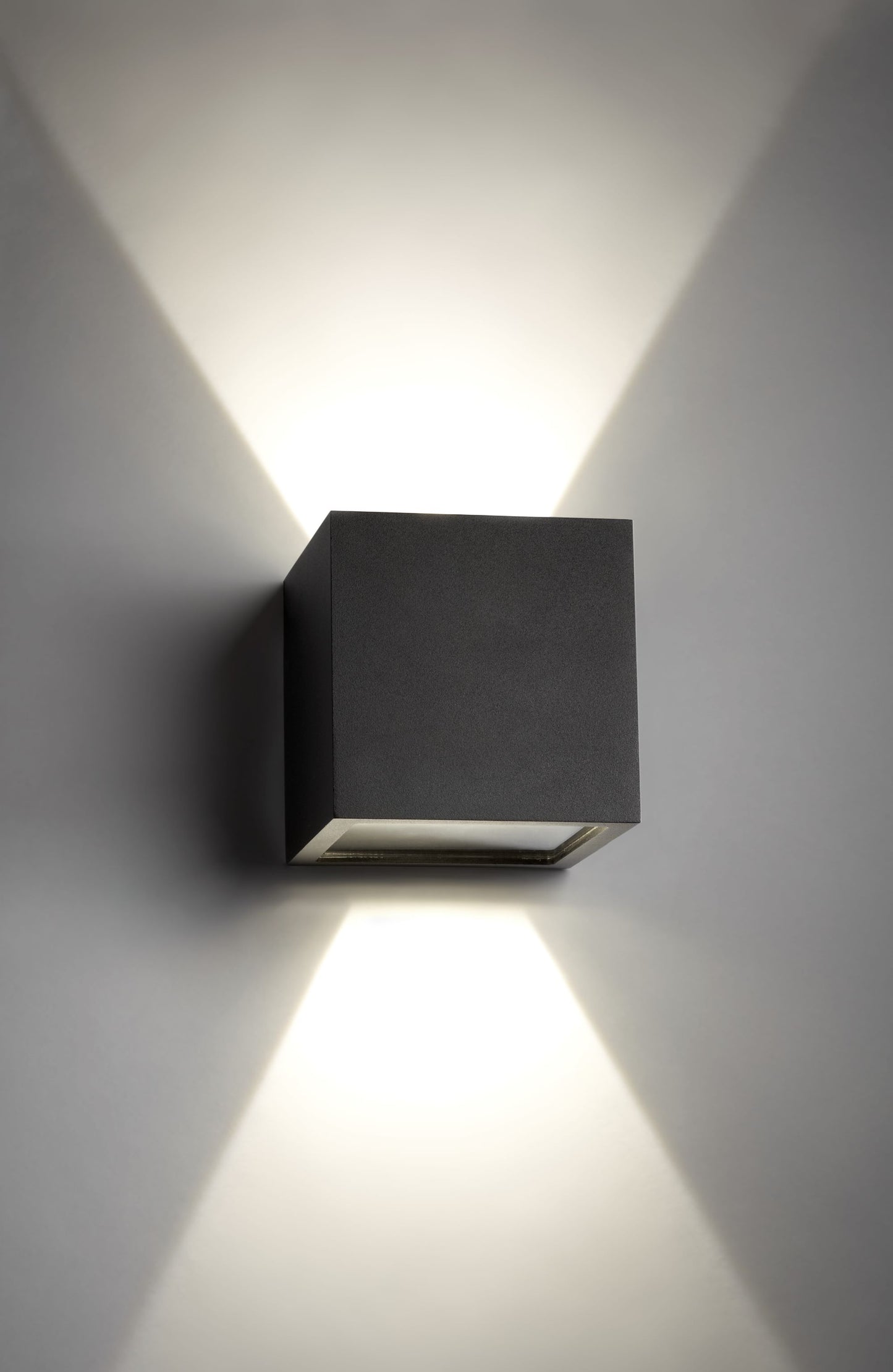 Light Point CUBE LED UP/DOWN Black 10x10x10