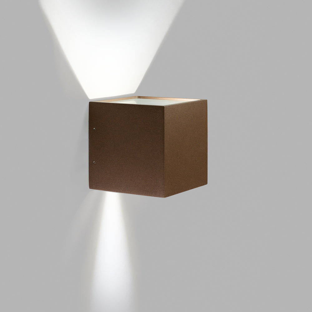 Light Point Cube LED Væglampe - Rust