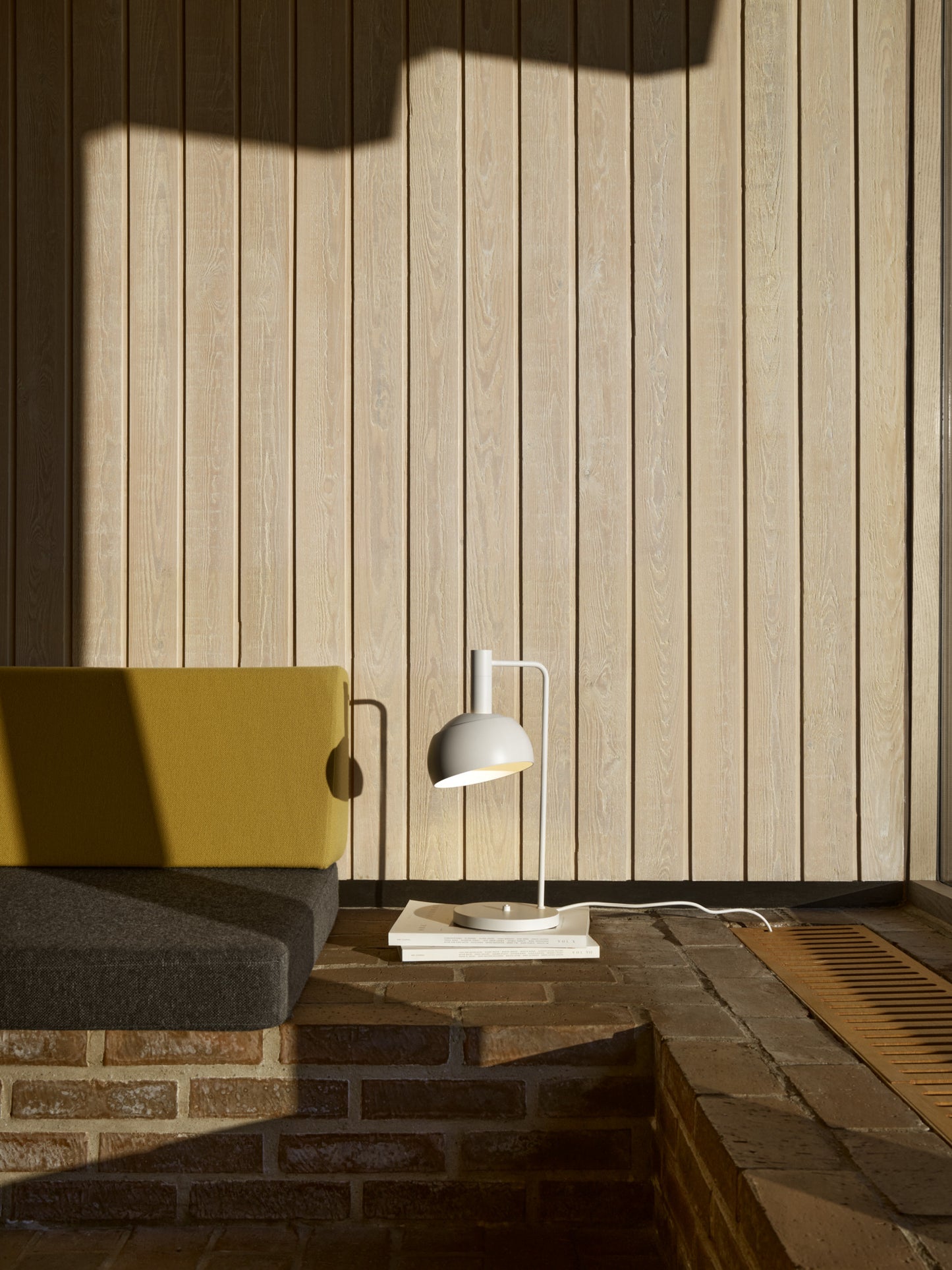 Louis Poulsen FJ Elements Bordlampe – White Ø175