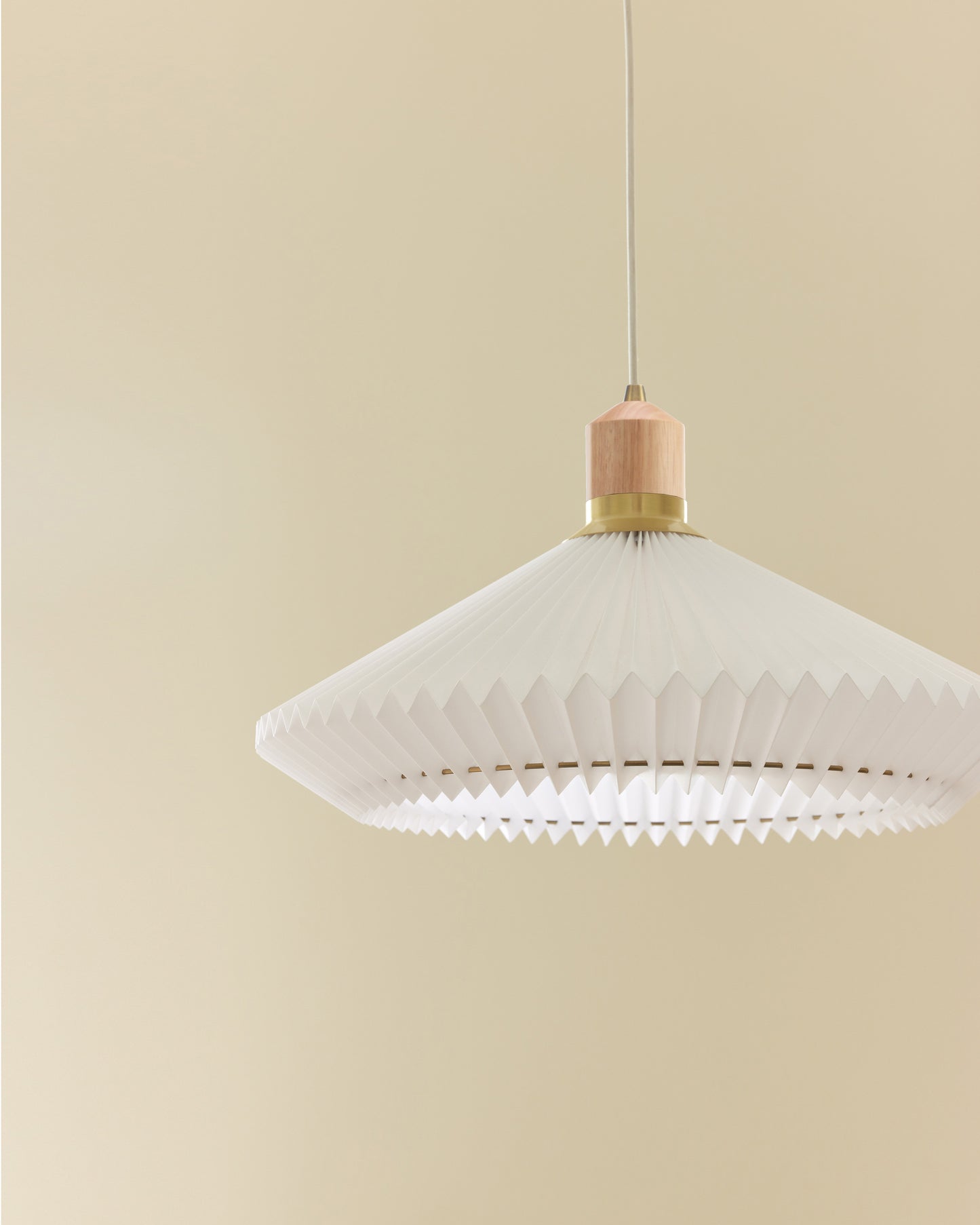 Halo Design Paris taklampa Ø40 - Clean White