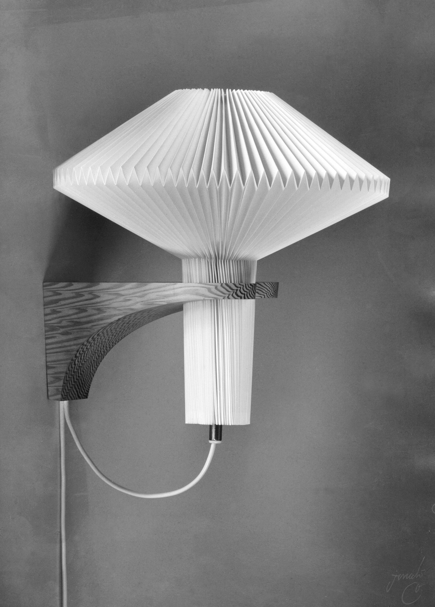Le Klint - 204 The Mushroom Væglampe - lys eg