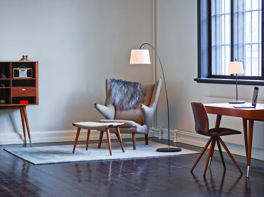 Snowdrop gulvlampen fra Le Klint - Vintergækken