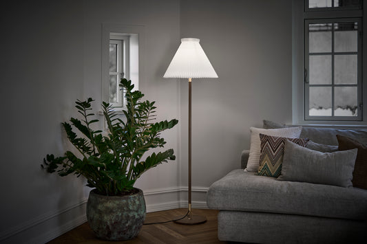 LE KLINT GULVLAMPER KØBES HOS LAMPEEXPERTEN