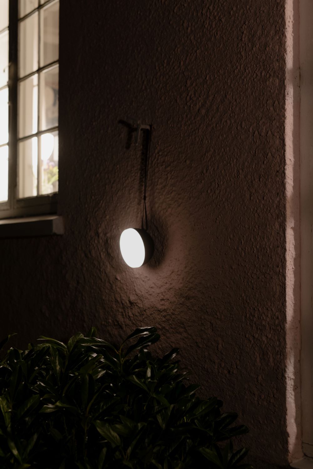 New Works Sphere Adventure Light - Mørk Bronze