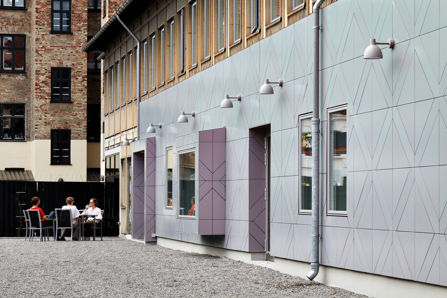 Louis Poulsen Toldbod 220 Væglampe Alu