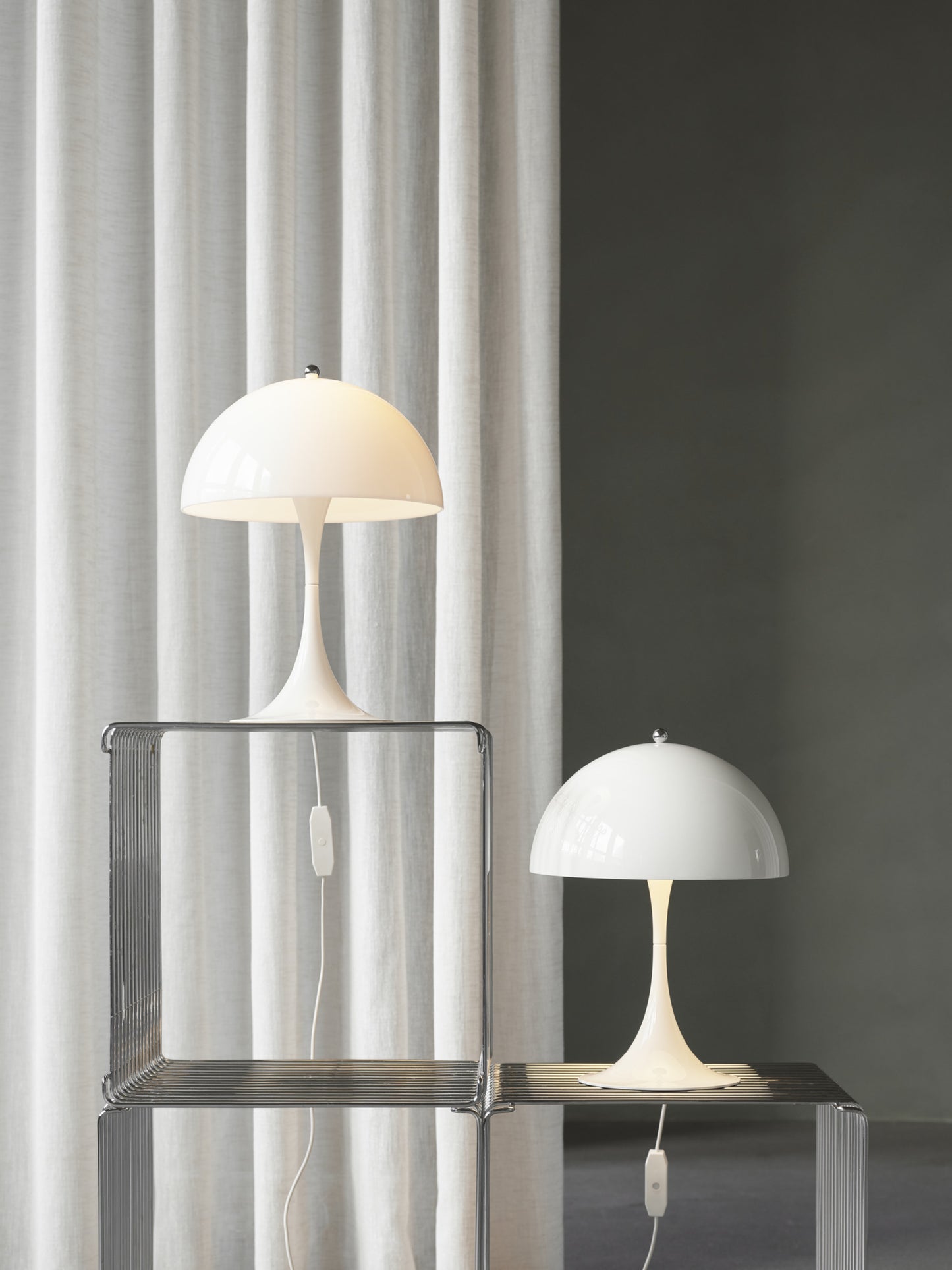 Louis Poulsen - Panthella 250 Bordlampe - Hvid Opalt Akryl