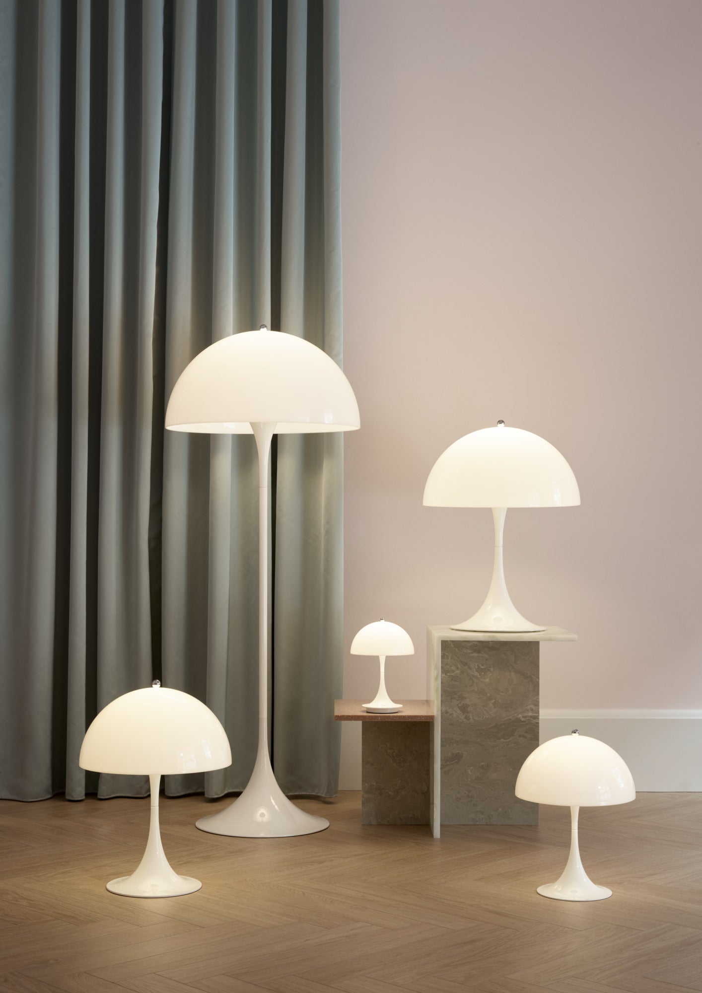Louis Poulsen - Panthella 250 Bordlampe - Hvid Opalt Akryl