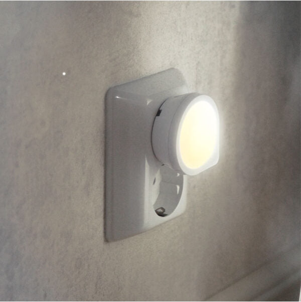 Star Trading LED Night light med sensor