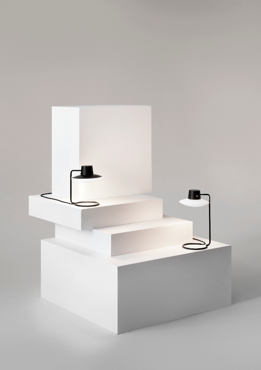 Louis Poulsen AJ Oxford Mini - Bordlampe - mini Opal glas