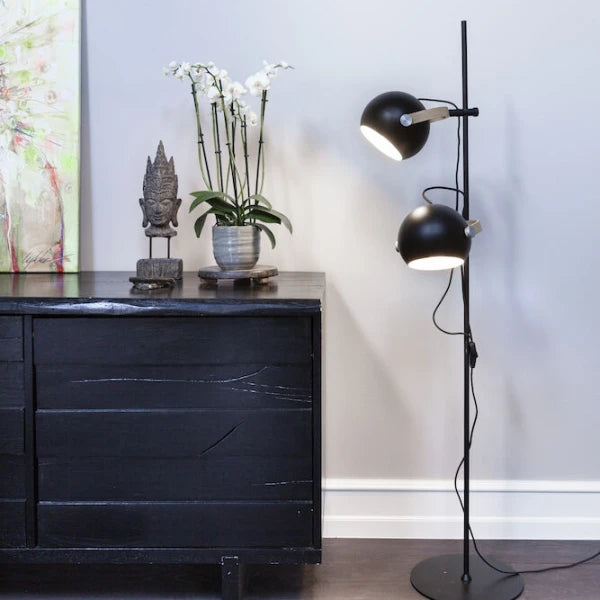 Halo Design DC Golvlampa 2 Lamphuvuden - Svart