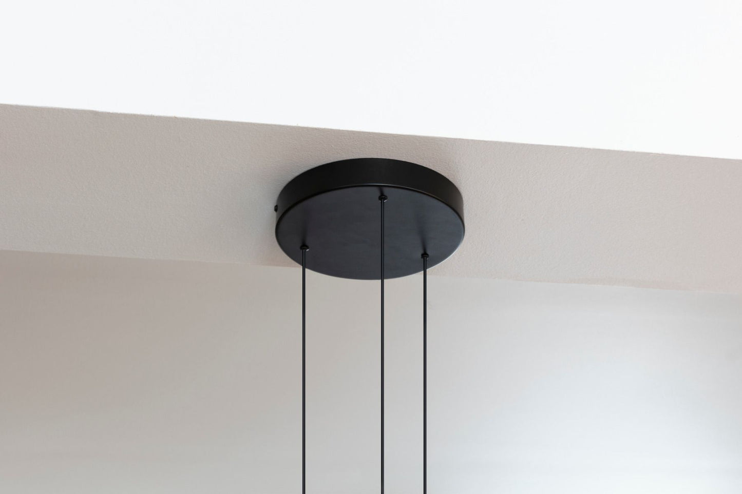 Umage - Rosette mini G4 cordset with canopy, cluster med 3 fatninger, sortfra Lampeexperten