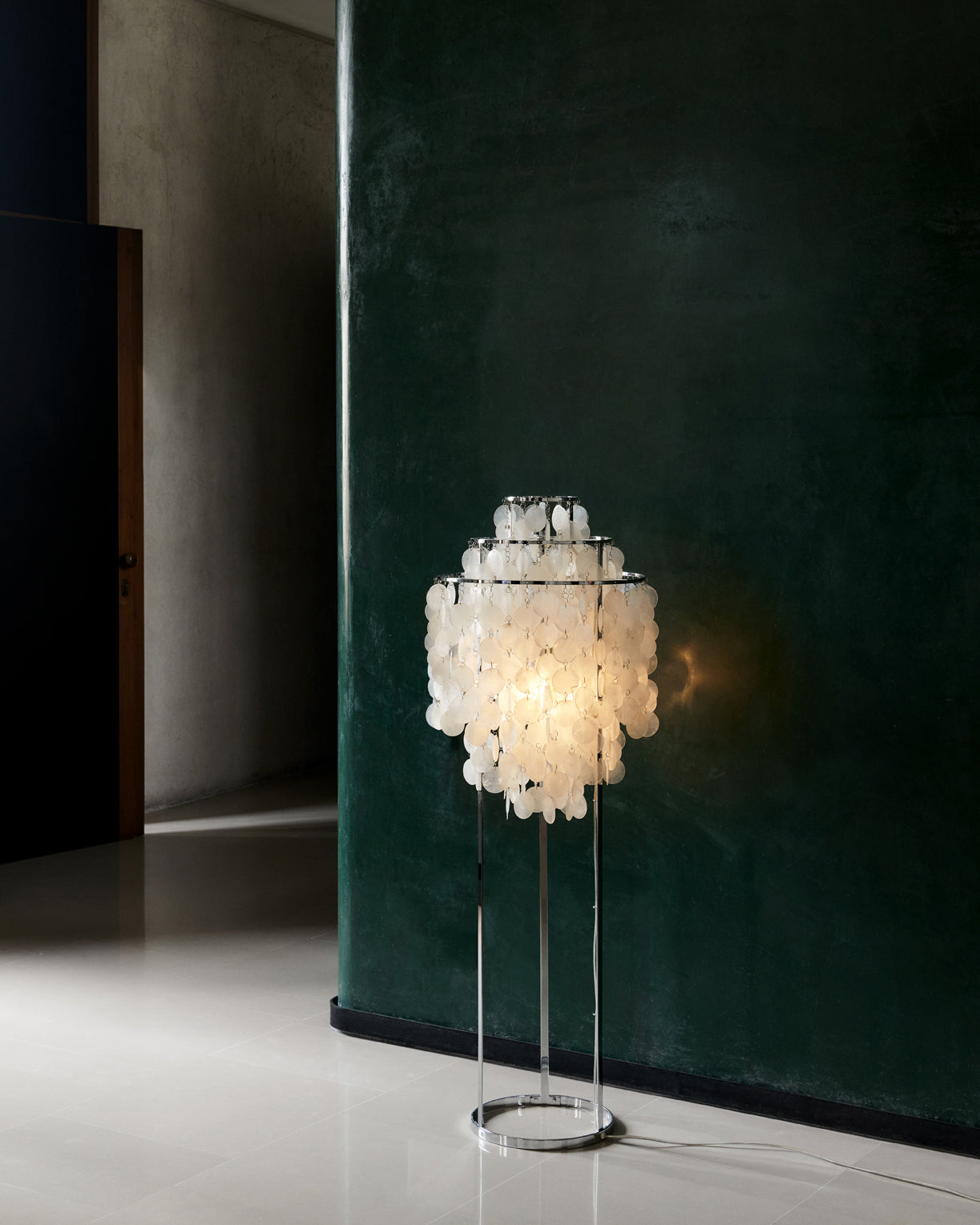 Verpan - Kul 1 STM Golvlampa krom från