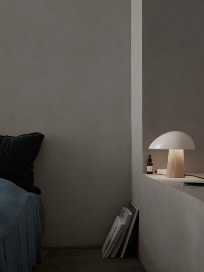 Fritz Hansen Night Owl - Smokey white/Ash