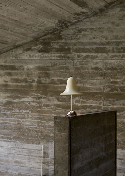 Verpan Pantop Genopladelig Bordlampe - Creme Hvid