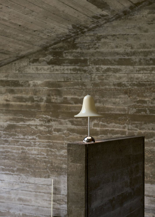 Verpan Pantop Genopladelig Bordlampe - Creme Hvid
