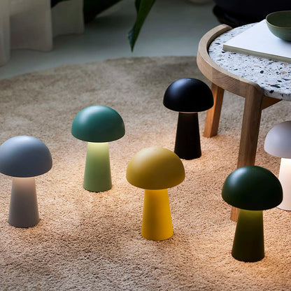 Nielsen Light - Bordslampa Move Me dammgrön uppladdningsbar