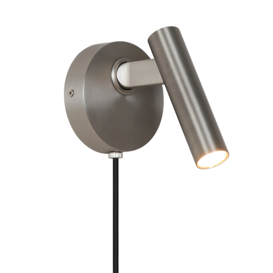 DFTP Makoto væglampen - satin krom