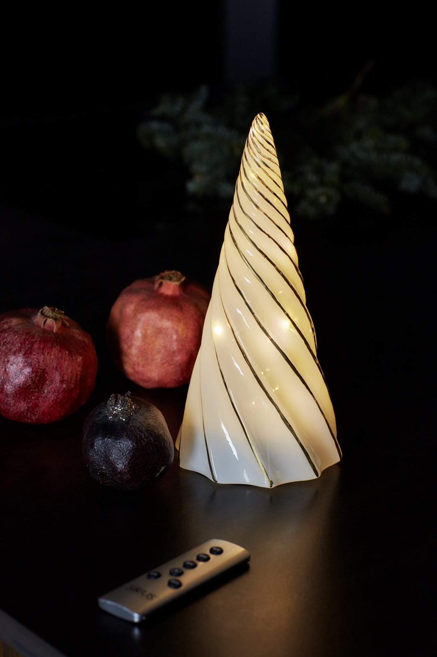 Sirius Vilma træ Ø11x23,5cm - Hvid/guld