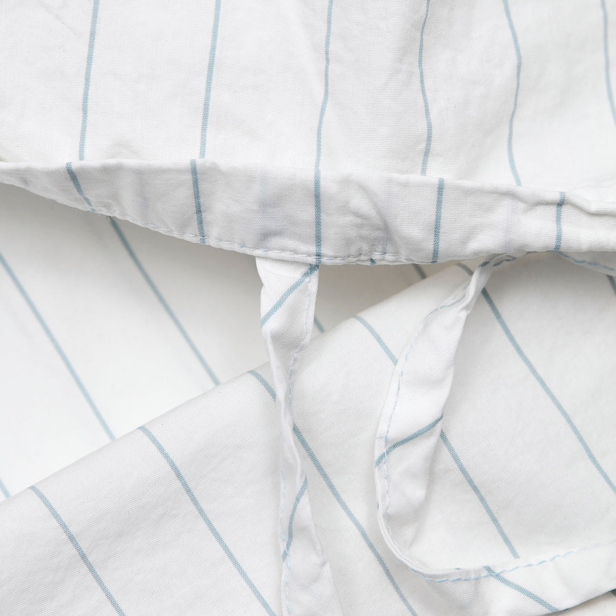 ByNORD sängkläder - 140x220 - Vit med blå ränder