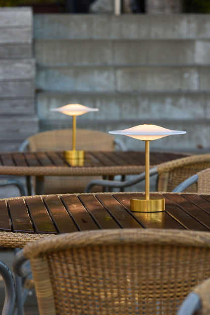 Piet Hein Sinus Portable bordlampe - messing